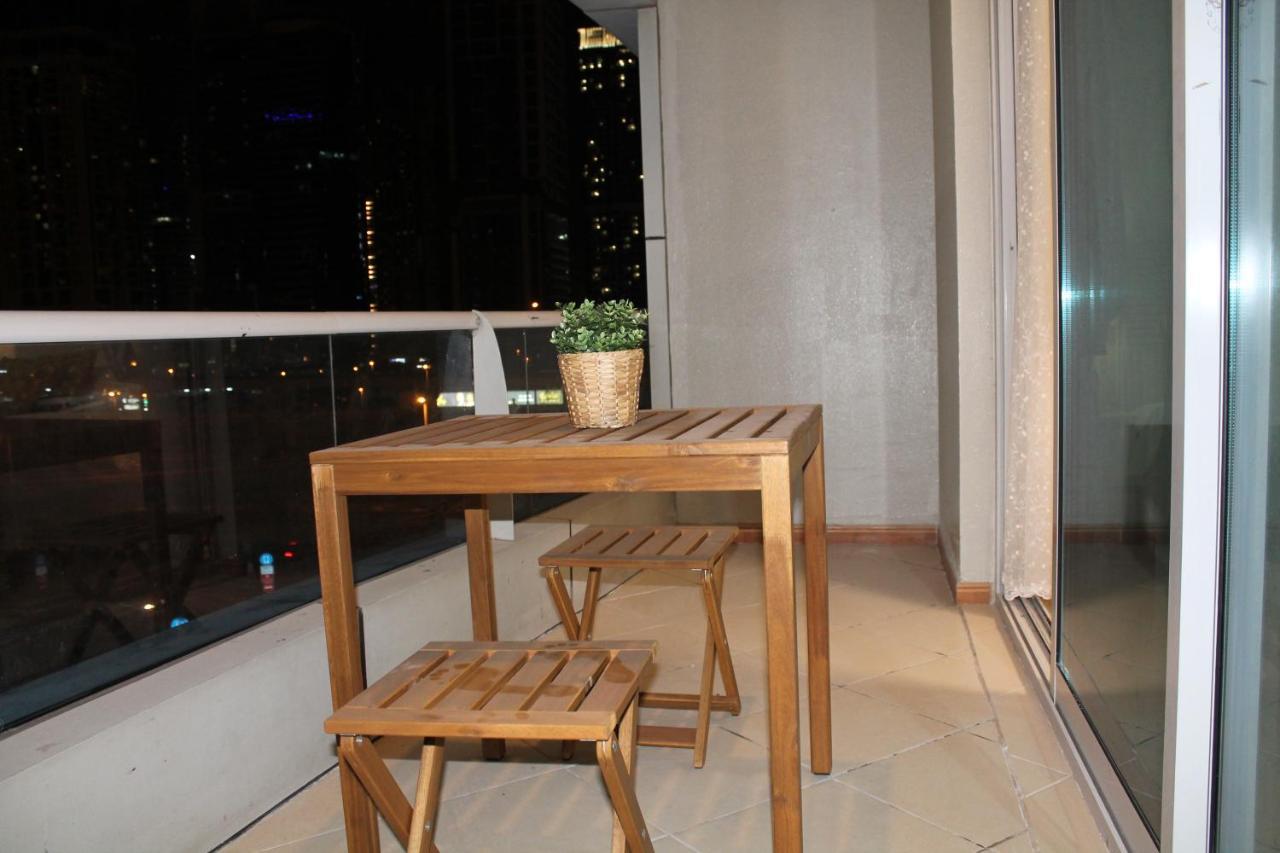 شقة Newly Furnished Cozy 1 Bedroom Close To Jbr And Metro *