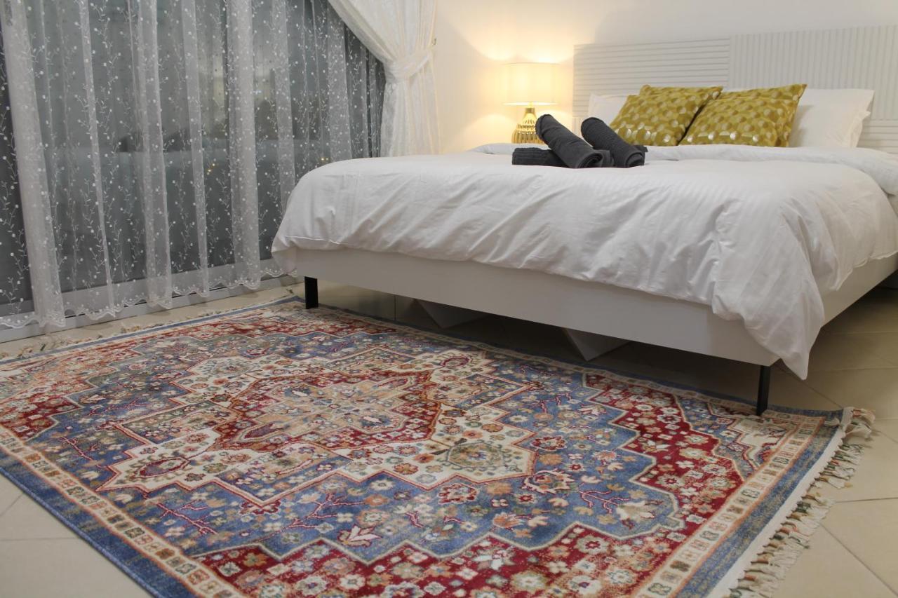 Newly Furnished Cozy 1 Bedroom Close To Jbr And Metro * دبي